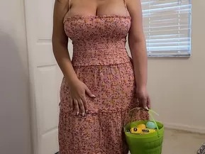 Big Ass Mom Cheats On her Husband With Her Son On Easter